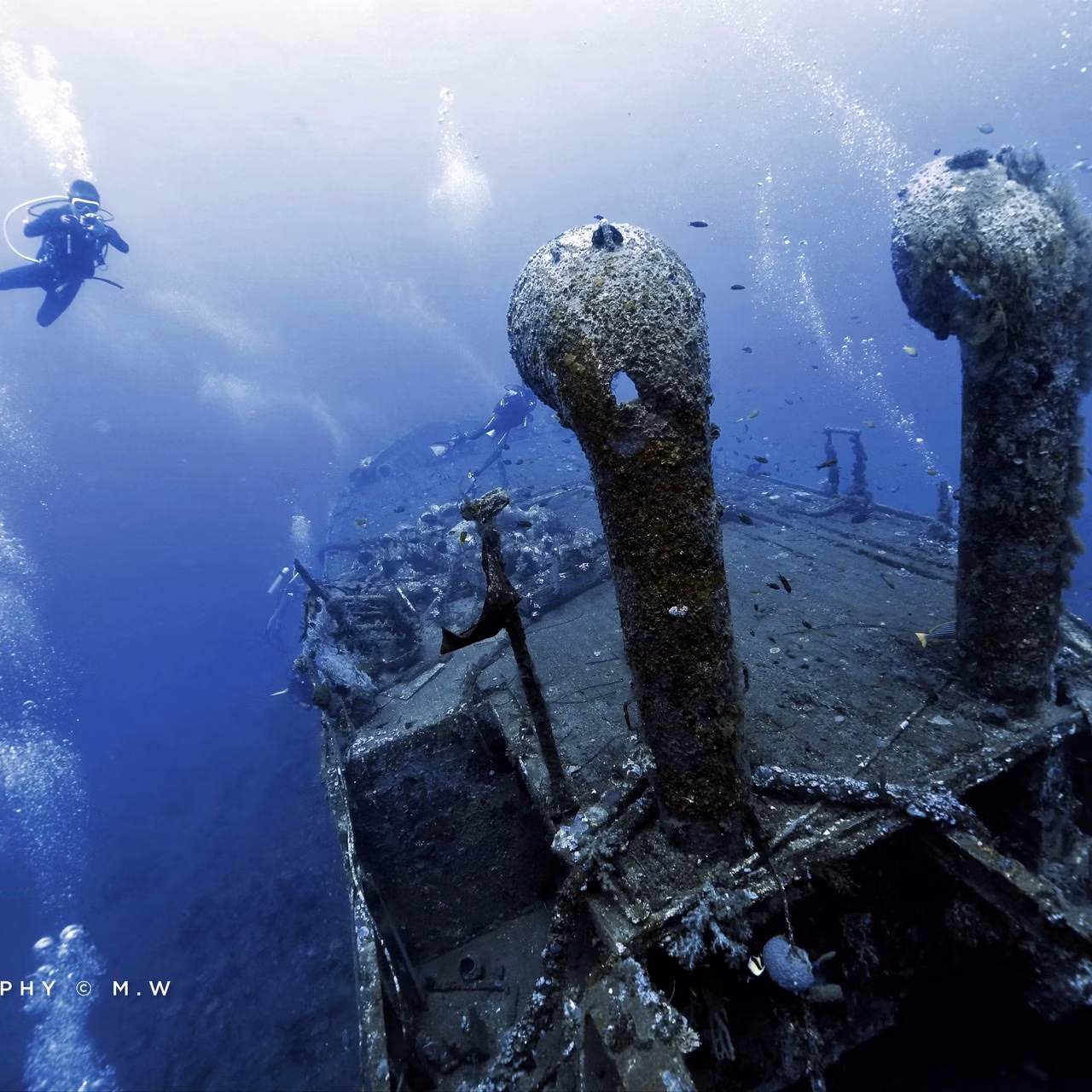 Dive Trips Singapore - Bali Diving - Scuba divers at Boga Wreck at Kubu while diving in bali